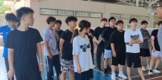 体育教研组召开期末教研工作会议
